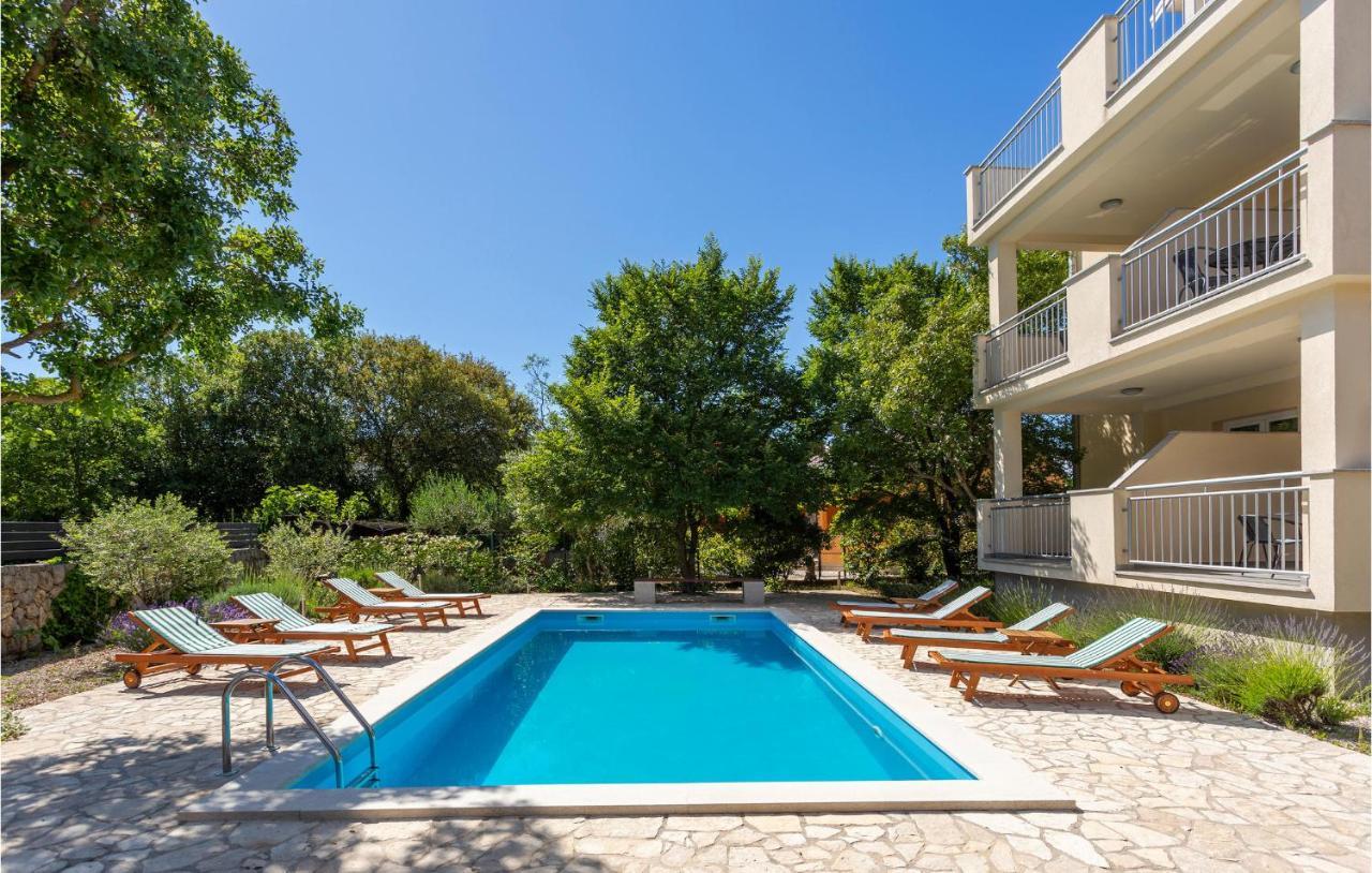 Beautiful Apartment In Pinezici With Wifi Exterior foto